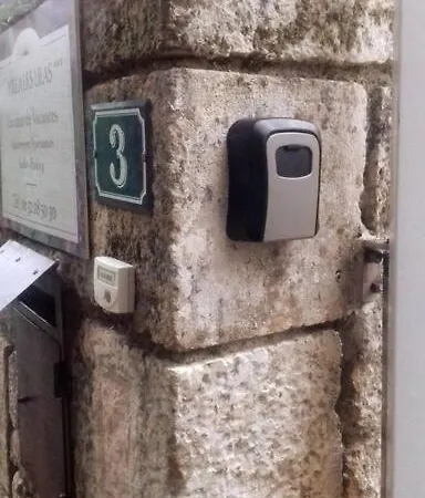 Lila - Centre Piscine Et Jacuzzi *