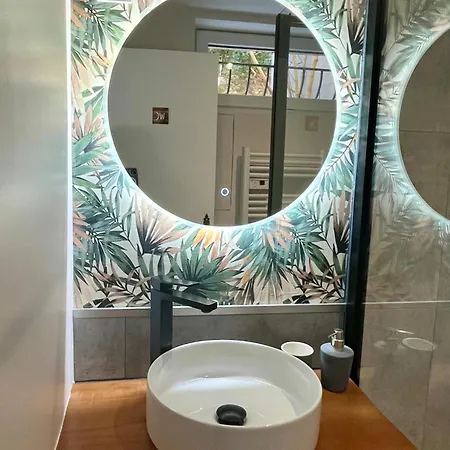 Apartament Lila - Centre Piscine Et Jacuzzi