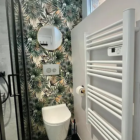 Apartmán Lila - Centre Piscine Et Jacuzzi *
