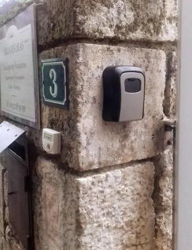 Lila - Centre Piscine Et Jacuzzi *