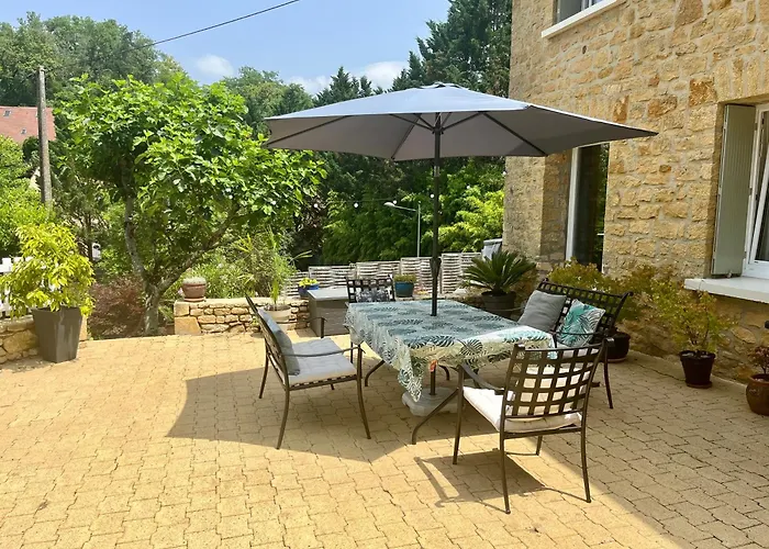 Lila - Centre Piscine Et Jacuzzi Sarlat