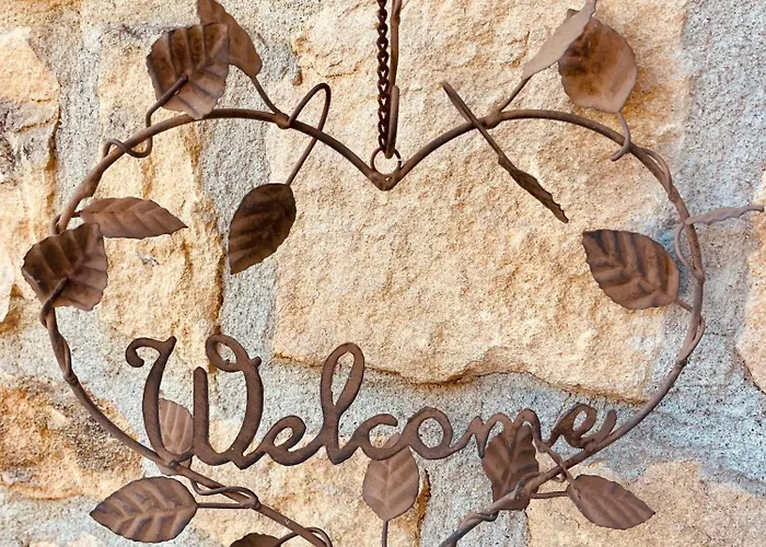 Lila - Centre Piscine Et Jacuzzi Sarlat