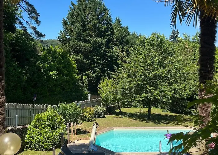 Lila - Centre Piscine Et Jacuzzi Apartment *